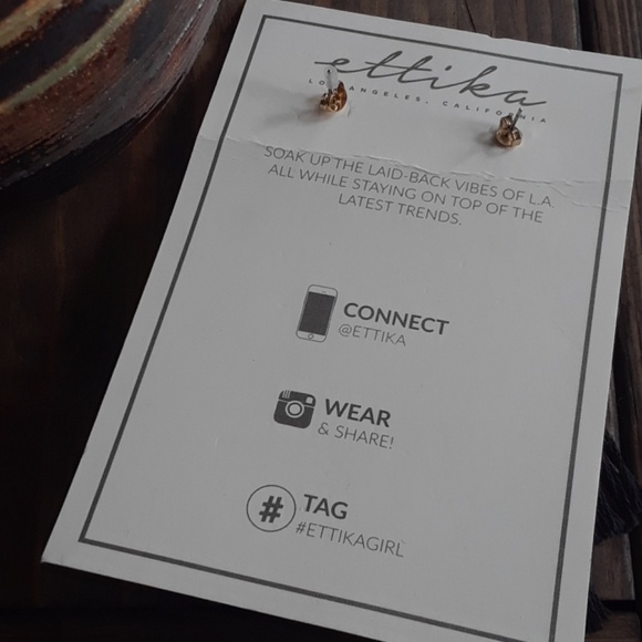 Ettika Daydreamer Black Tassel Fringe Earrings 18K Gold-plated Dangling Drop - Picture 5 of 5